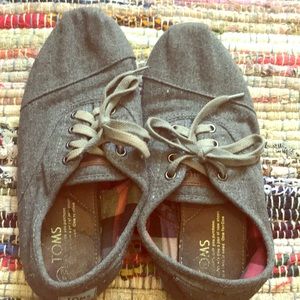 TOMS.